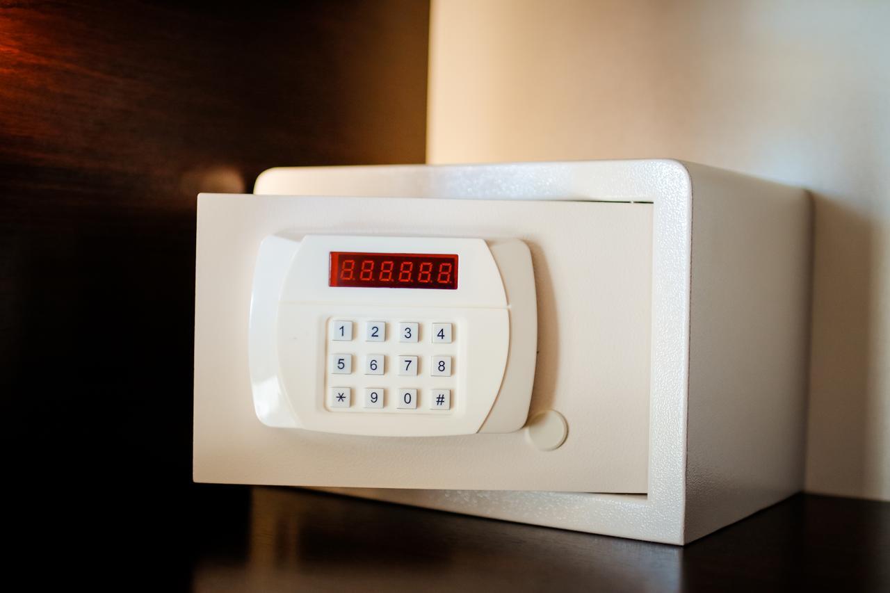Gtm Plaza Hotel Tbilisi Ngoại thất bức ảnh