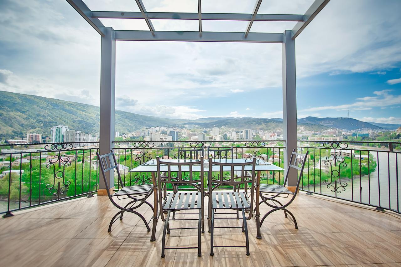 Gtm Plaza Hotel Tbilisi Ngoại thất bức ảnh