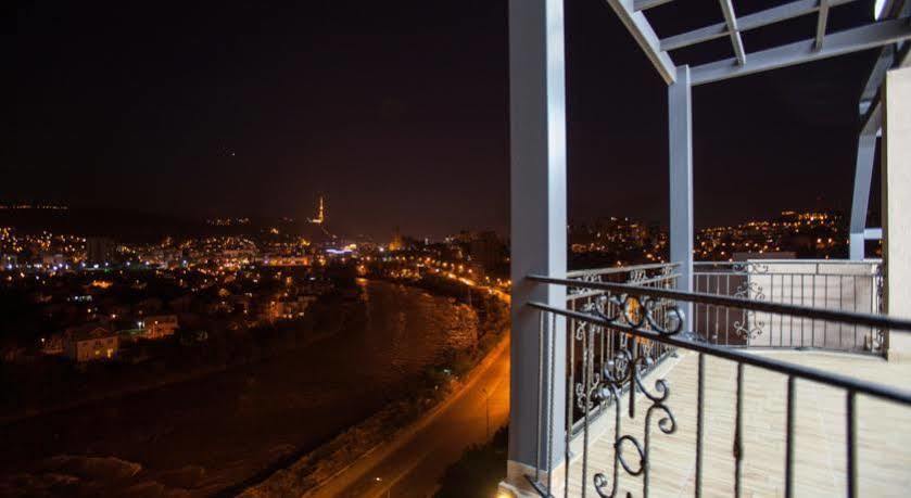 Gtm Plaza Hotel Tbilisi Ngoại thất bức ảnh