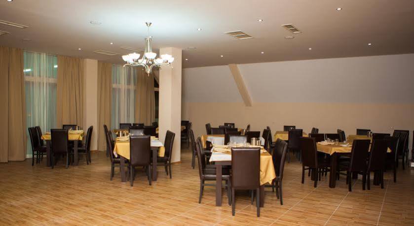 Gtm Plaza Hotel Tbilisi Ngoại thất bức ảnh